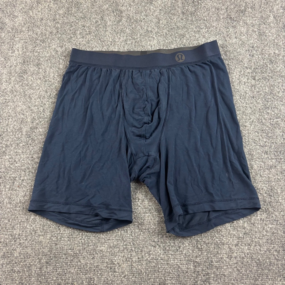 LULULEMON Mens Blue  All in Motion Boxer Brief size: Large